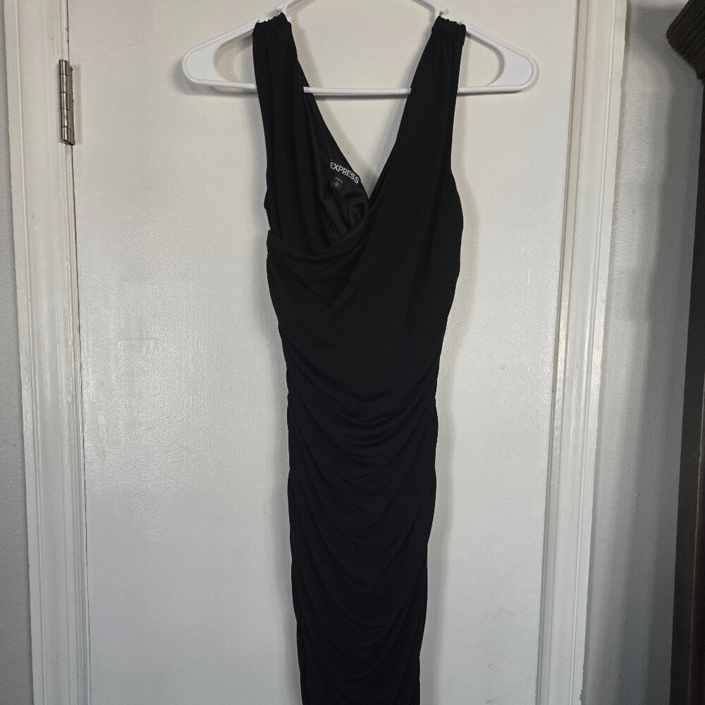 Express Black Fitted Sleeveless Dress